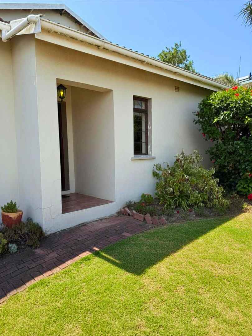 5 Bedroom Property for Sale in Kenton On Sea Eastern Cape